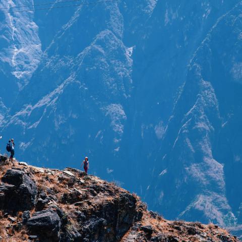 虎跳峡最新动态，壮丽景色与旅游新发现